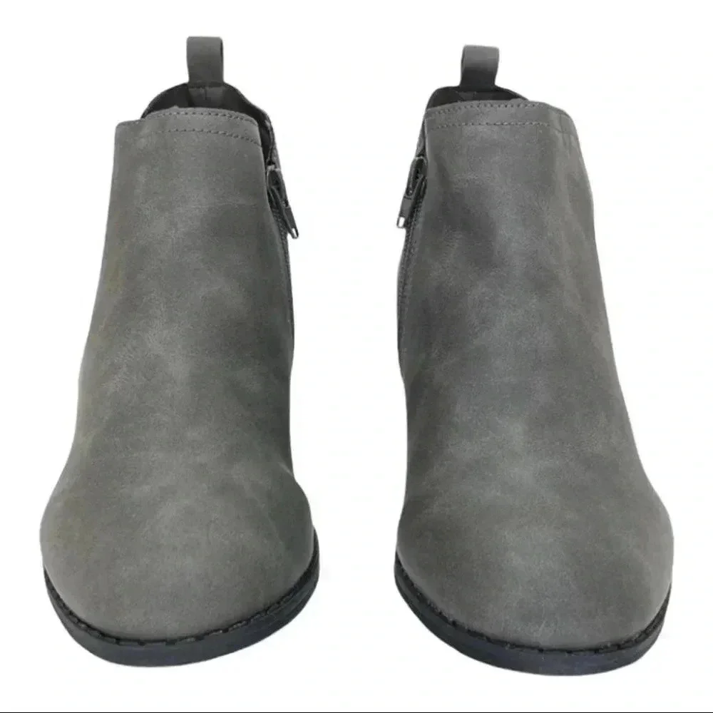 Sun + Stone Cadee Grey Faux Leather Womens Booties